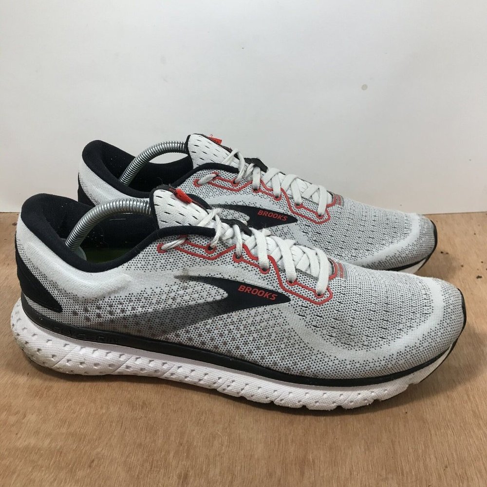 Brooks Mens Glycerin 18 Grey Running Shoes Sneakers Size 11.5 D